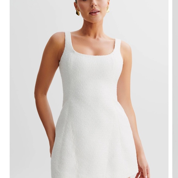 Meshki White Scoop Neck Sleeveless Mini Sequin Dress - Picture 6 of 7